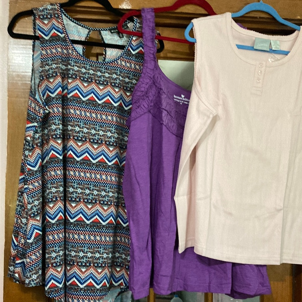 Bundle of 3 Tank tops size 3X